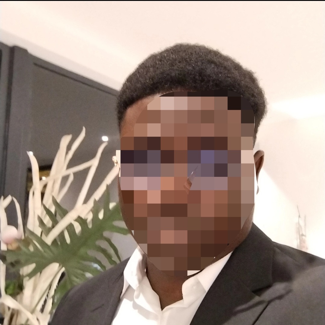 Profil de Redwane, 21 ans, Libertine à Assel