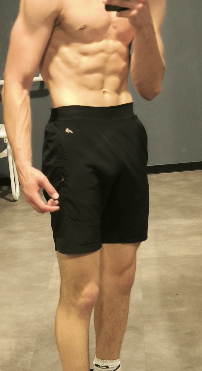 Profil de Tchad, 19 ans, Libertine à Fossenhof