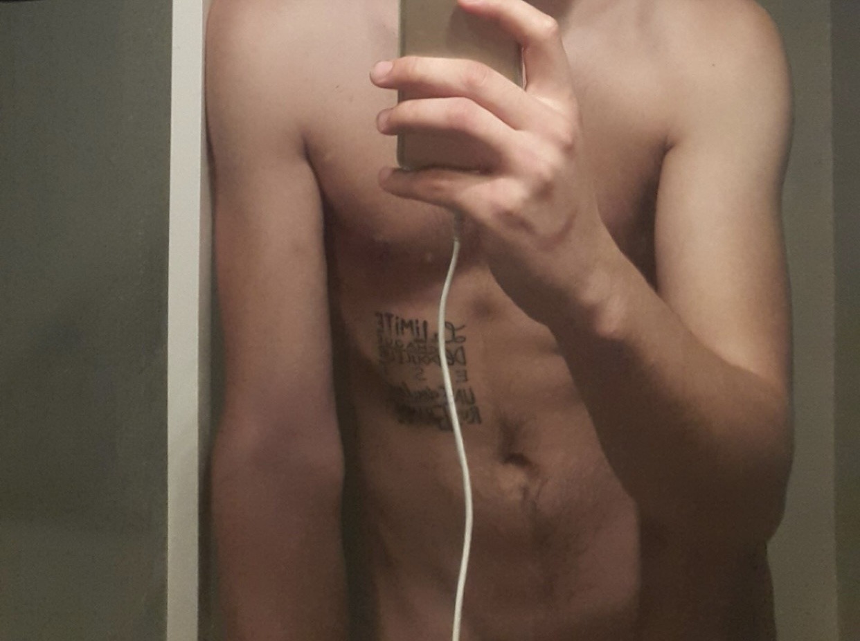 Profil de Gwenaël, 26 ans, Libertine à Biwisch