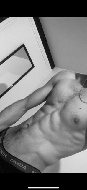 Profil de Mensah, 24 ans, Libertine à Lieler