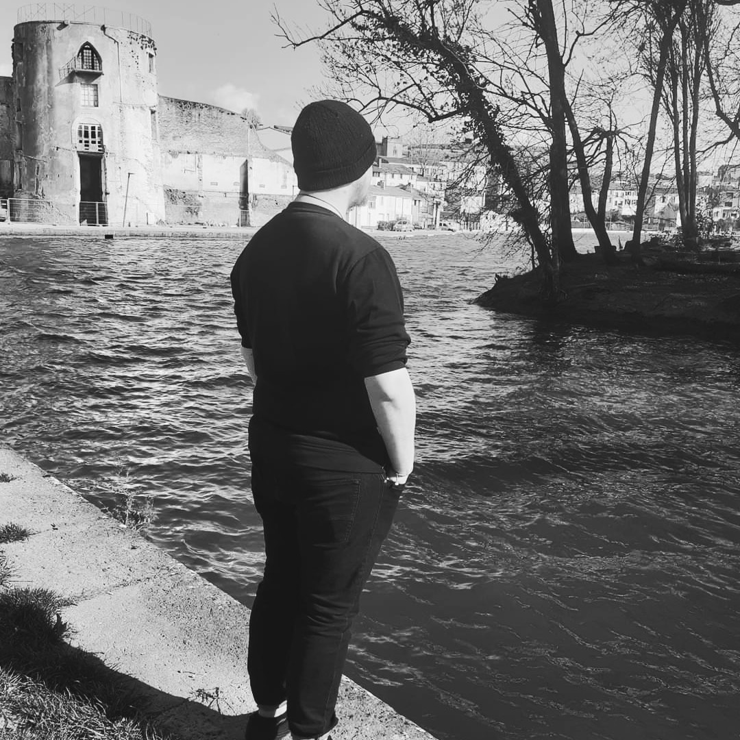 Profil de Fayssal, 25 ans, Libertine à Holler