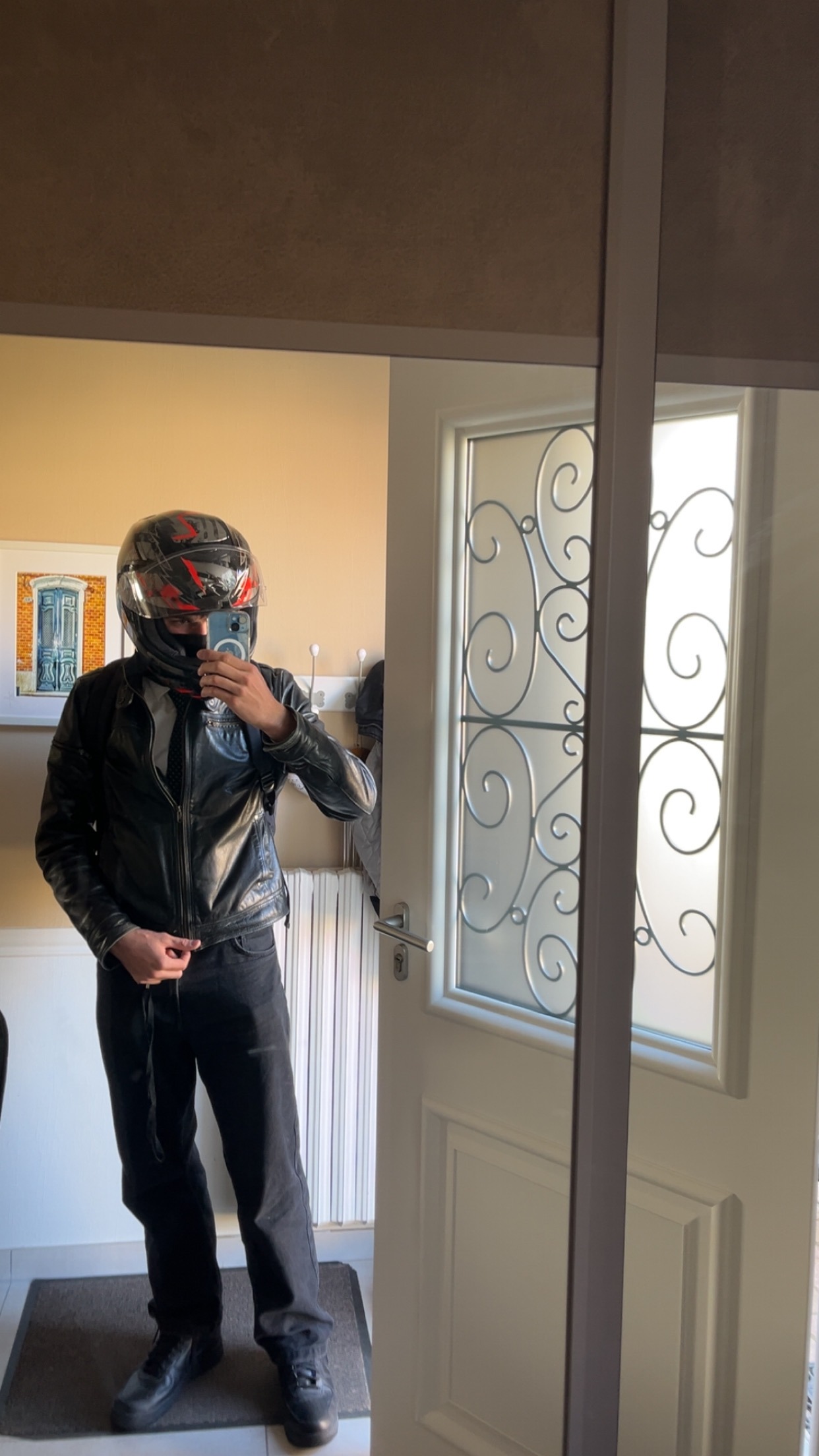 Profil de Junaid, 19 ans, Libertine à Hinterhassel