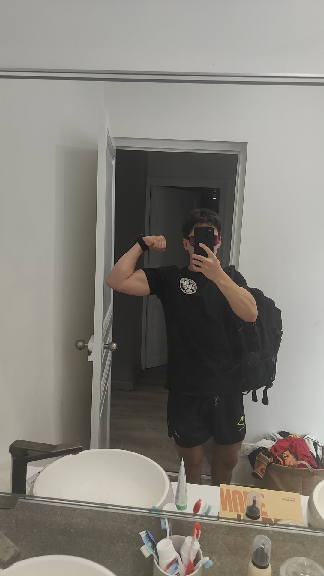 Profil de Fadil, 20 ans, Libertine à Canach