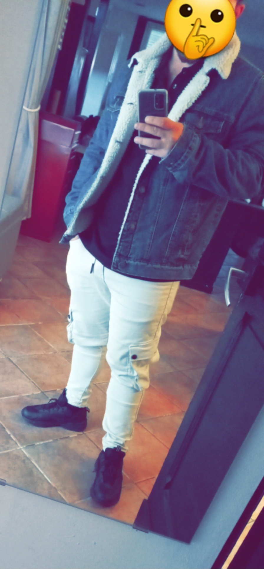 Profil de Khemis, 24 ans, Libertine à Hollermühle