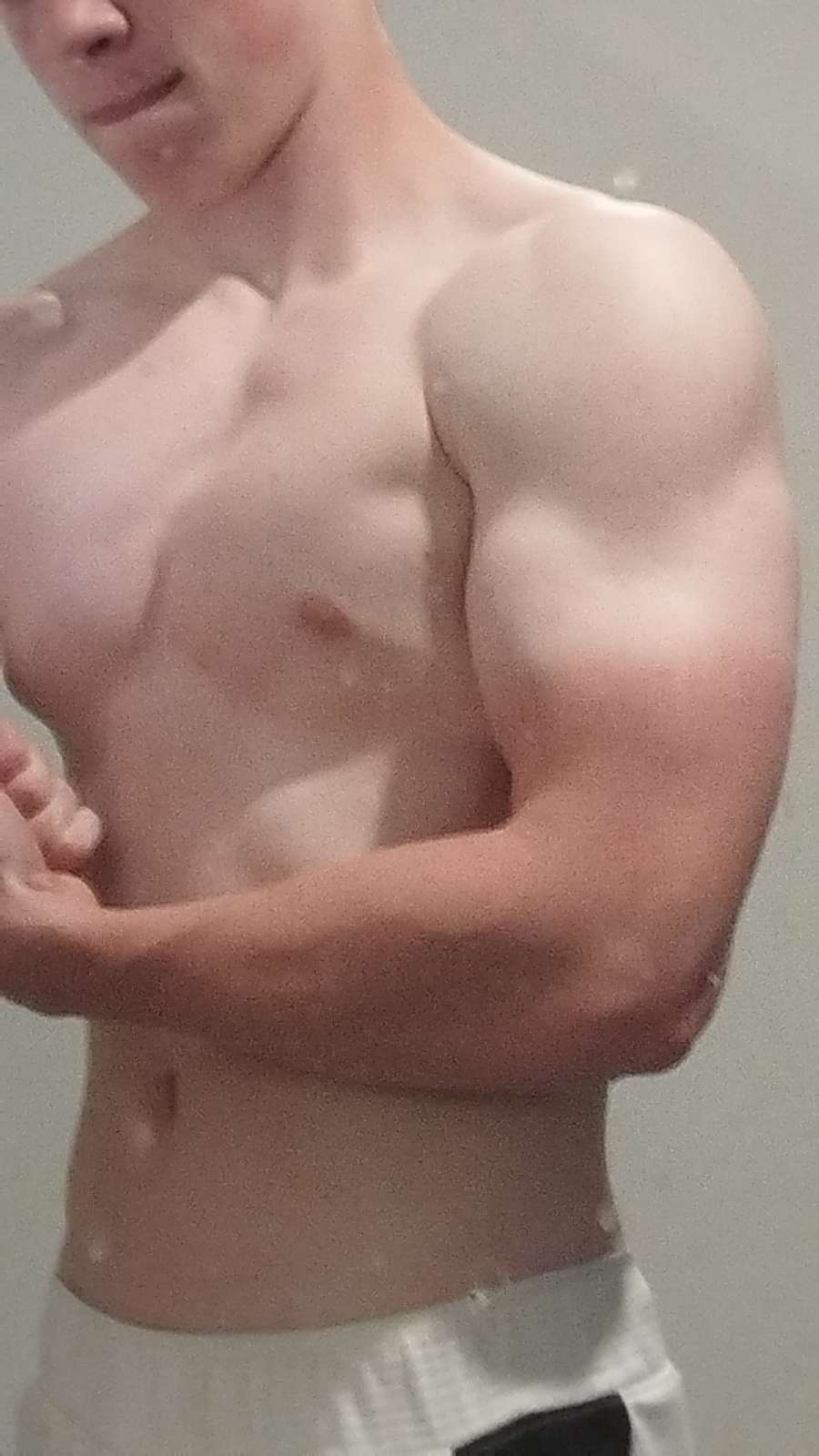 Profil de Inaki, 19 ans, Libertine à Hosingen