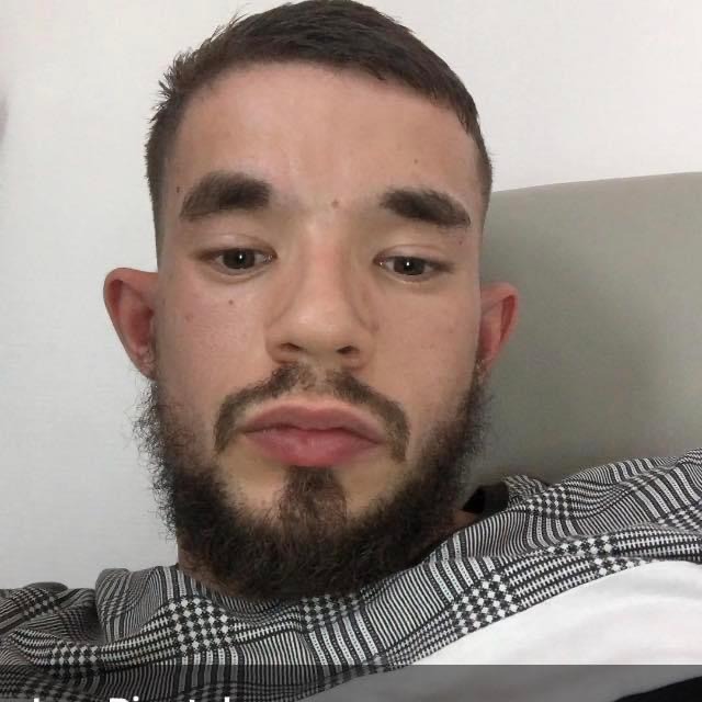 Profil de Ghassan, 26 ans, Libertine à Schimpach