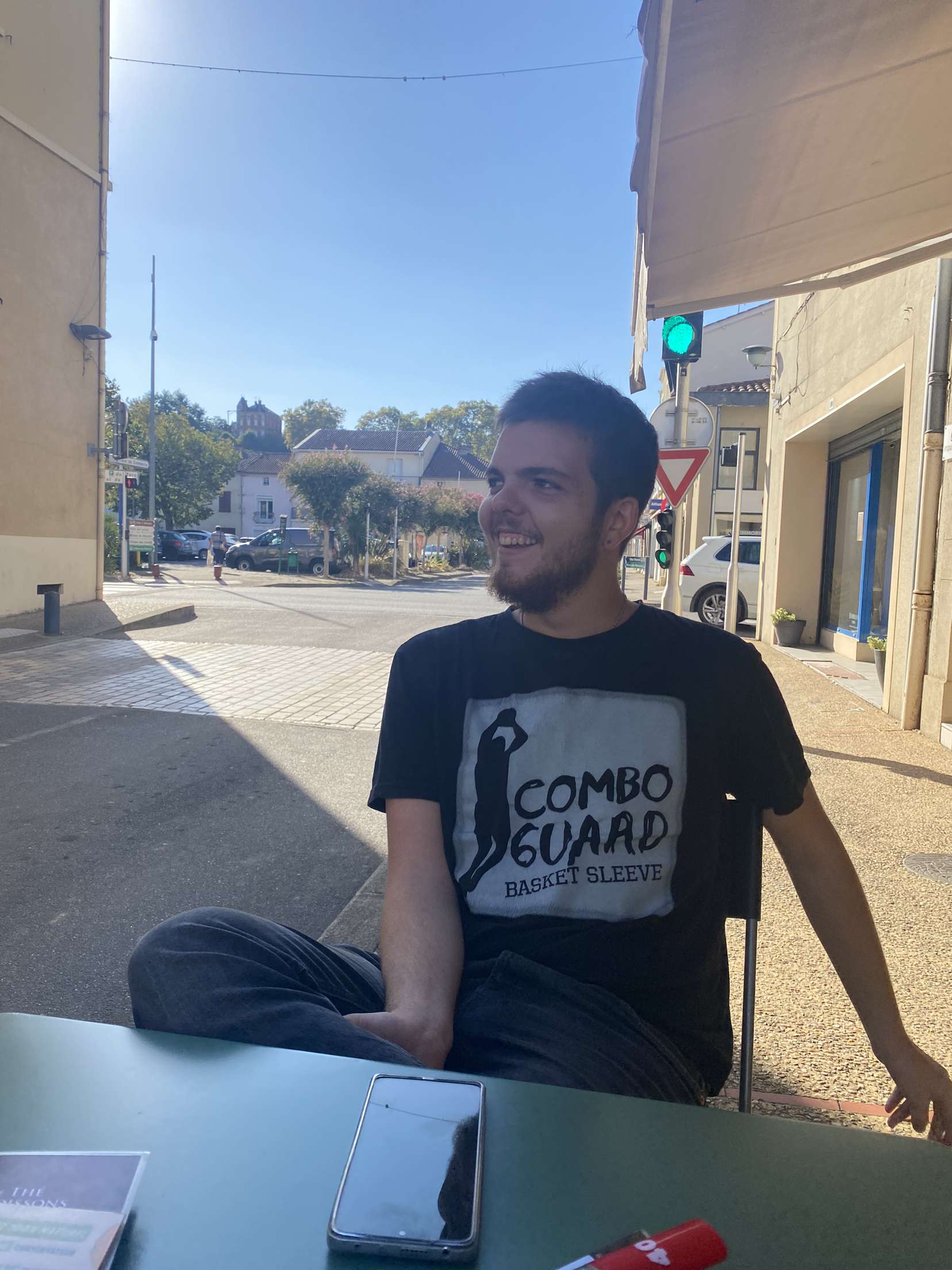 Profil de Nadim, 22 ans, Libertine à Kaesfurt