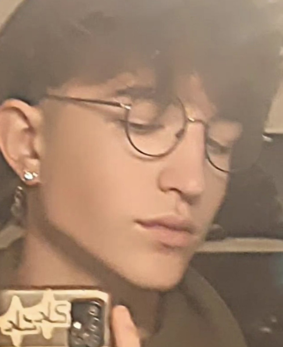 Profil de Tolga, 19 ans, Libertine à Derenbach